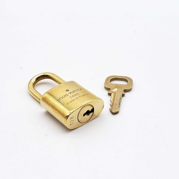 Authentic Louis Vuitton Lock and Key - Picture 3 of 7